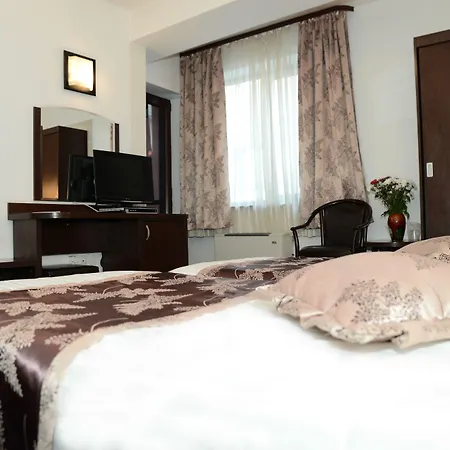 Hotel Razvan