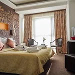 Hotel Razvan