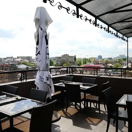 酒店 勒兹万酒店 3*