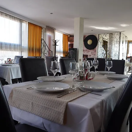 Razvan Hotel Bucharest