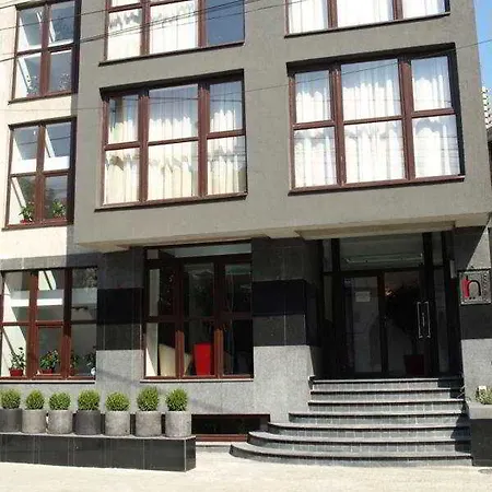 Razvan 3*