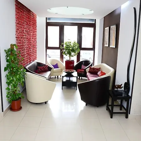 Hotel Razvan 3*