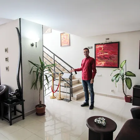 Hotel Razvan 3*