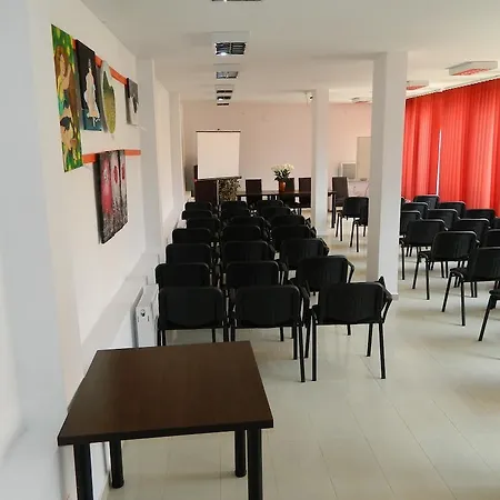 Ξενοδοχείο Razvan 3*