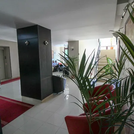 Razvan Hotel